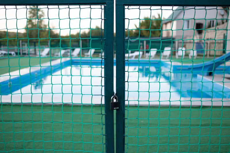 Mesh Fence with Child Lock Gate